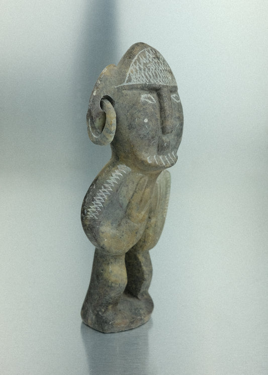 statuette anthropomorphe