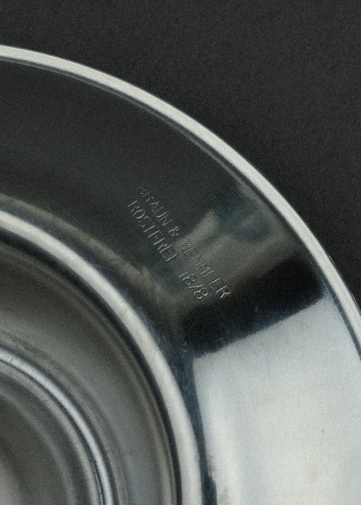 coquetier inox minimaliste