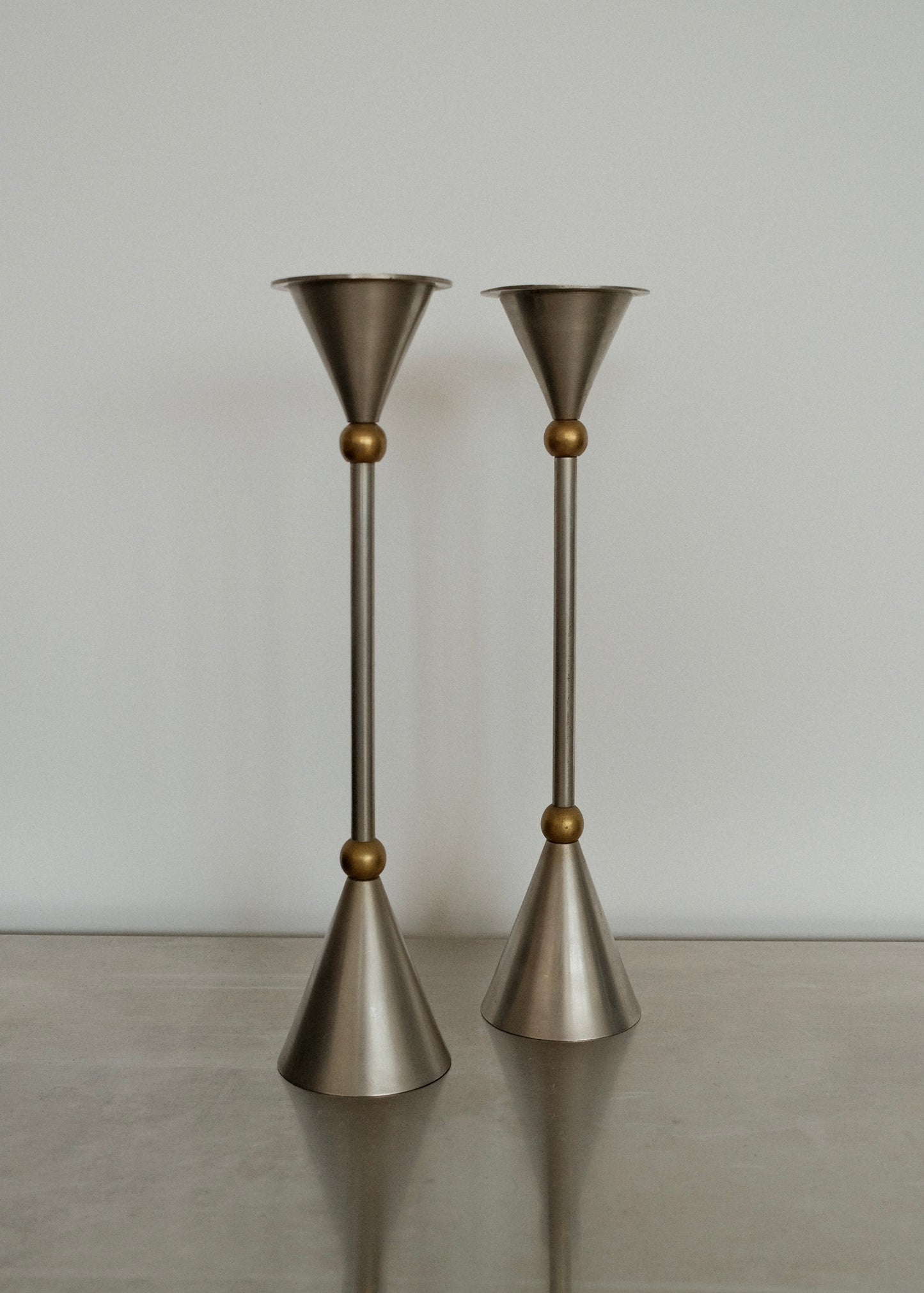 duo de bougeoirs "memphis" 1980