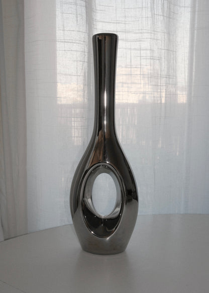 vase organique en céramique chromée