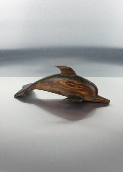sculpture dauphin en bois