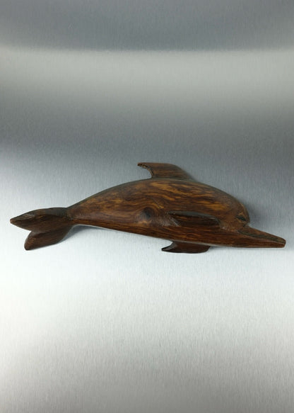 sculpture dauphin en bois