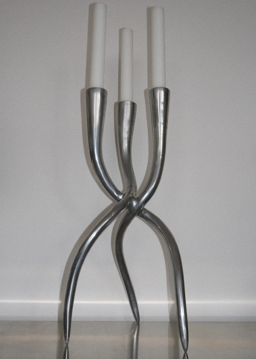 chandelier sculptural fonte d'aluminium