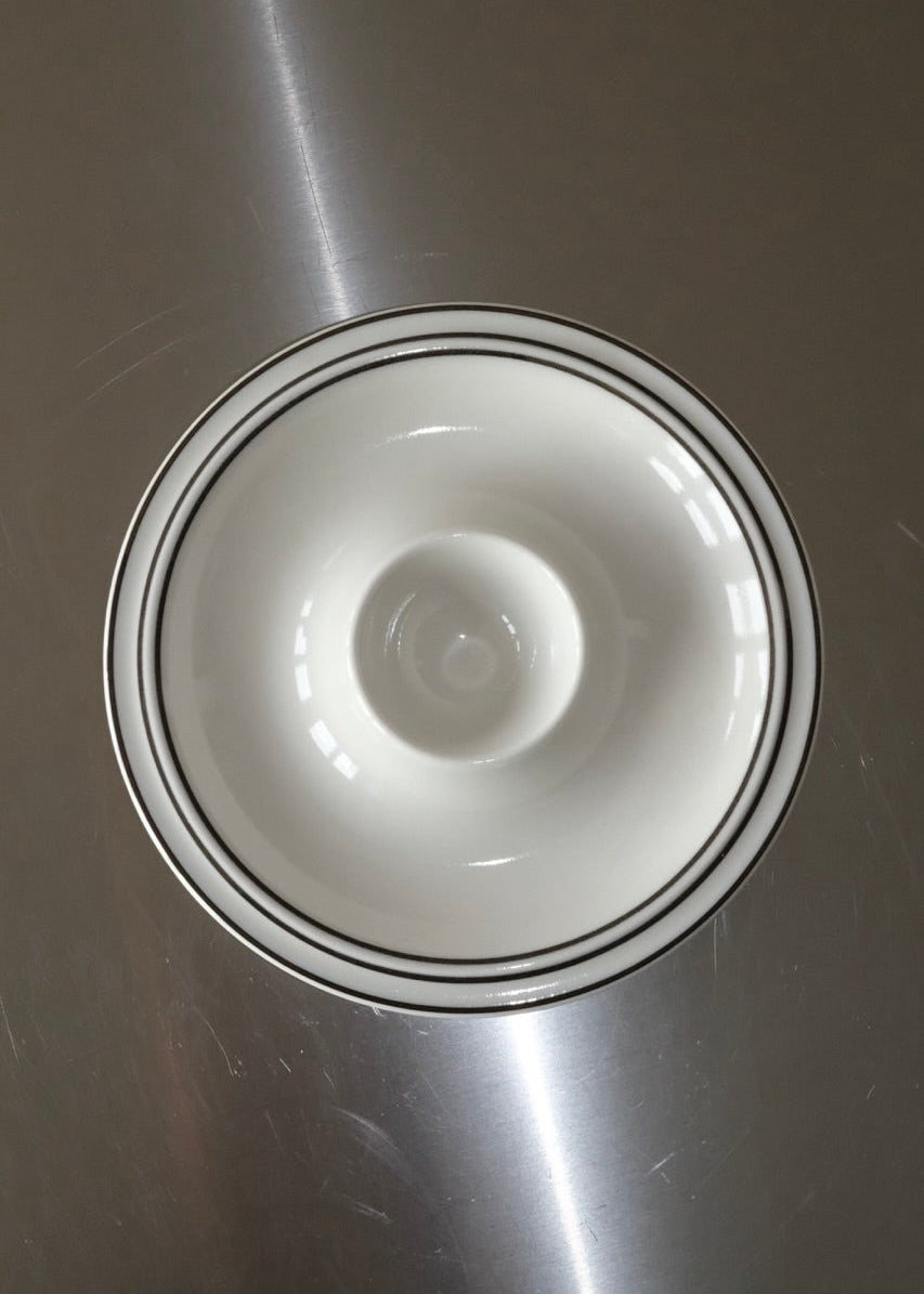 coquetier en céramique West Germany