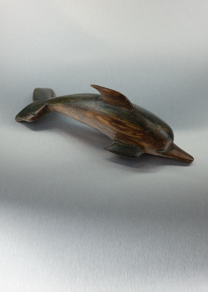 sculpture dauphin en bois