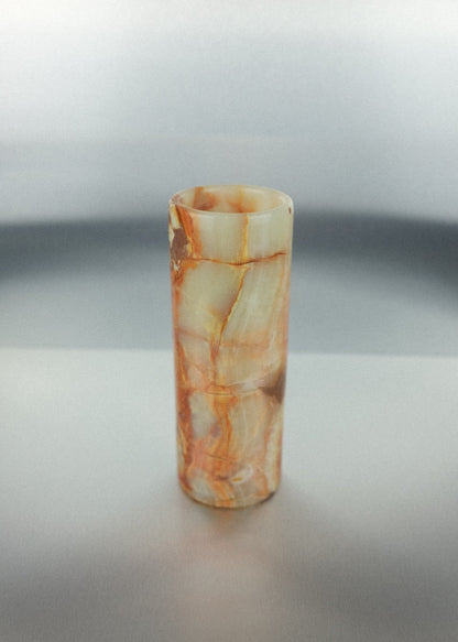 vase en onyx orangé