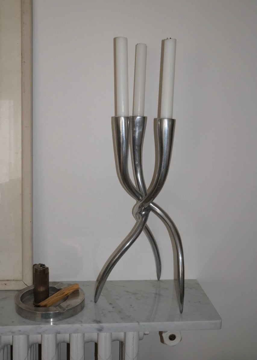 chandelier sculptural fonte d'aluminium