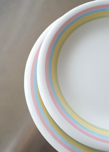 lot 8 assiettes pastelles italiennes