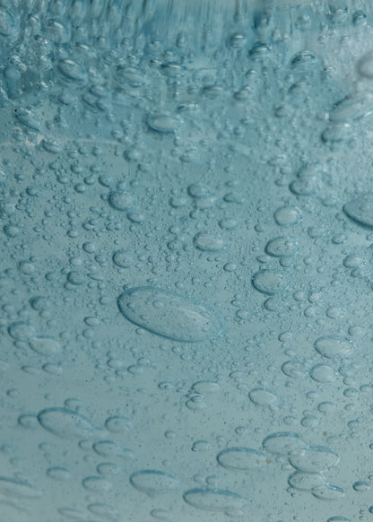 coupe en verre bullé bleu