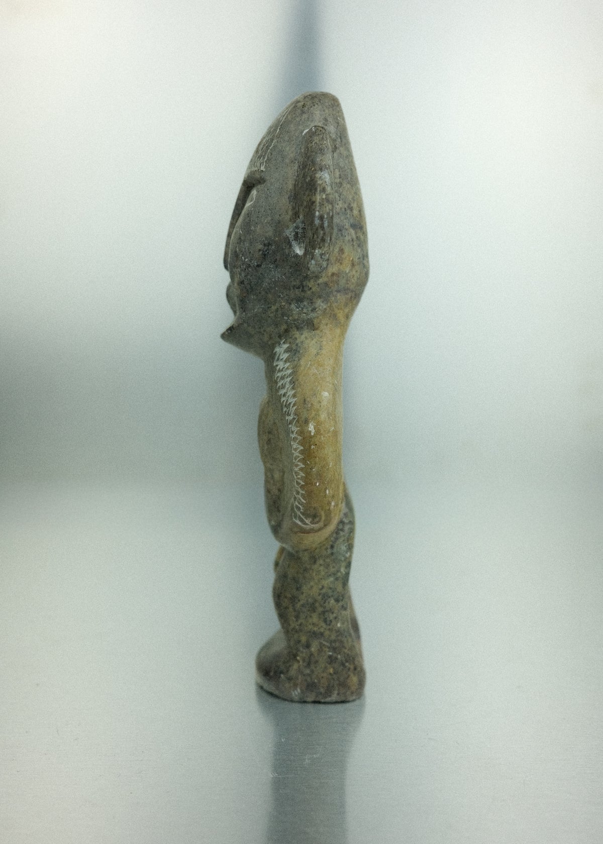 statuette anthropomorphe