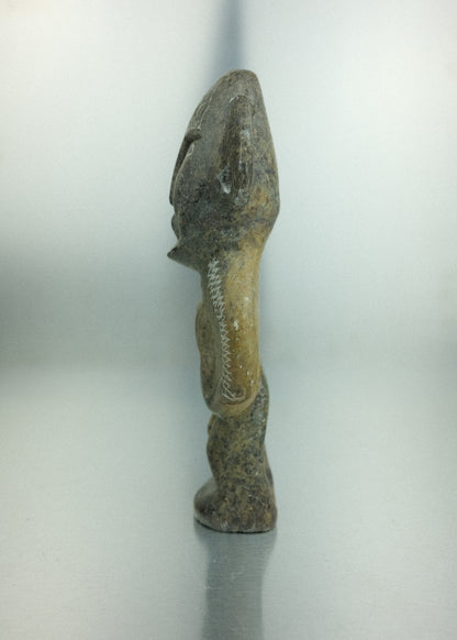 statuette anthropomorphe