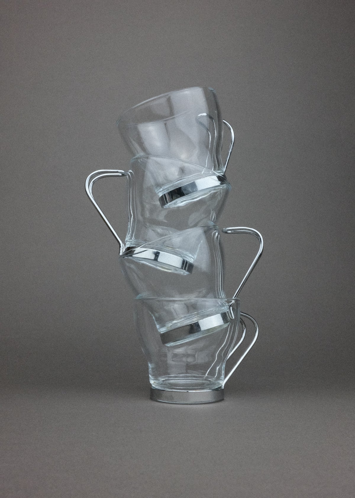 4 tasses espresso chromées