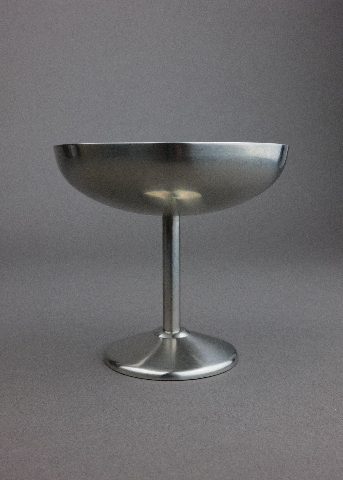 4 coupes inox minimalistes