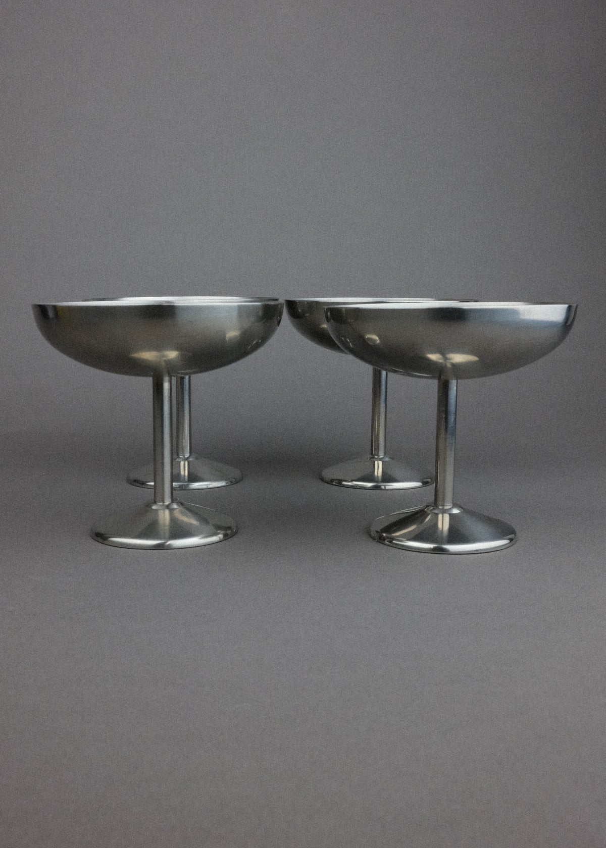 4 coupes inox minimalistes