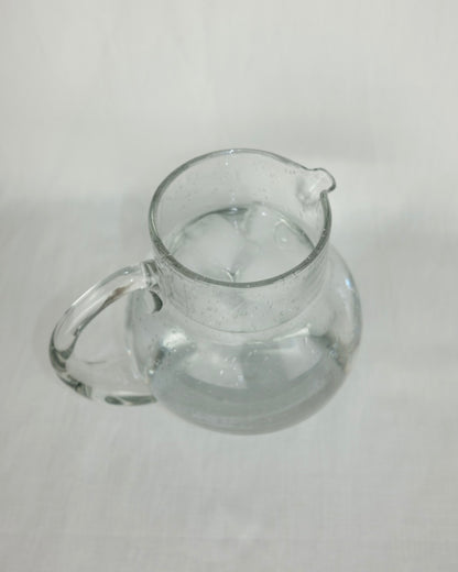 petit pichet en verre soufflé