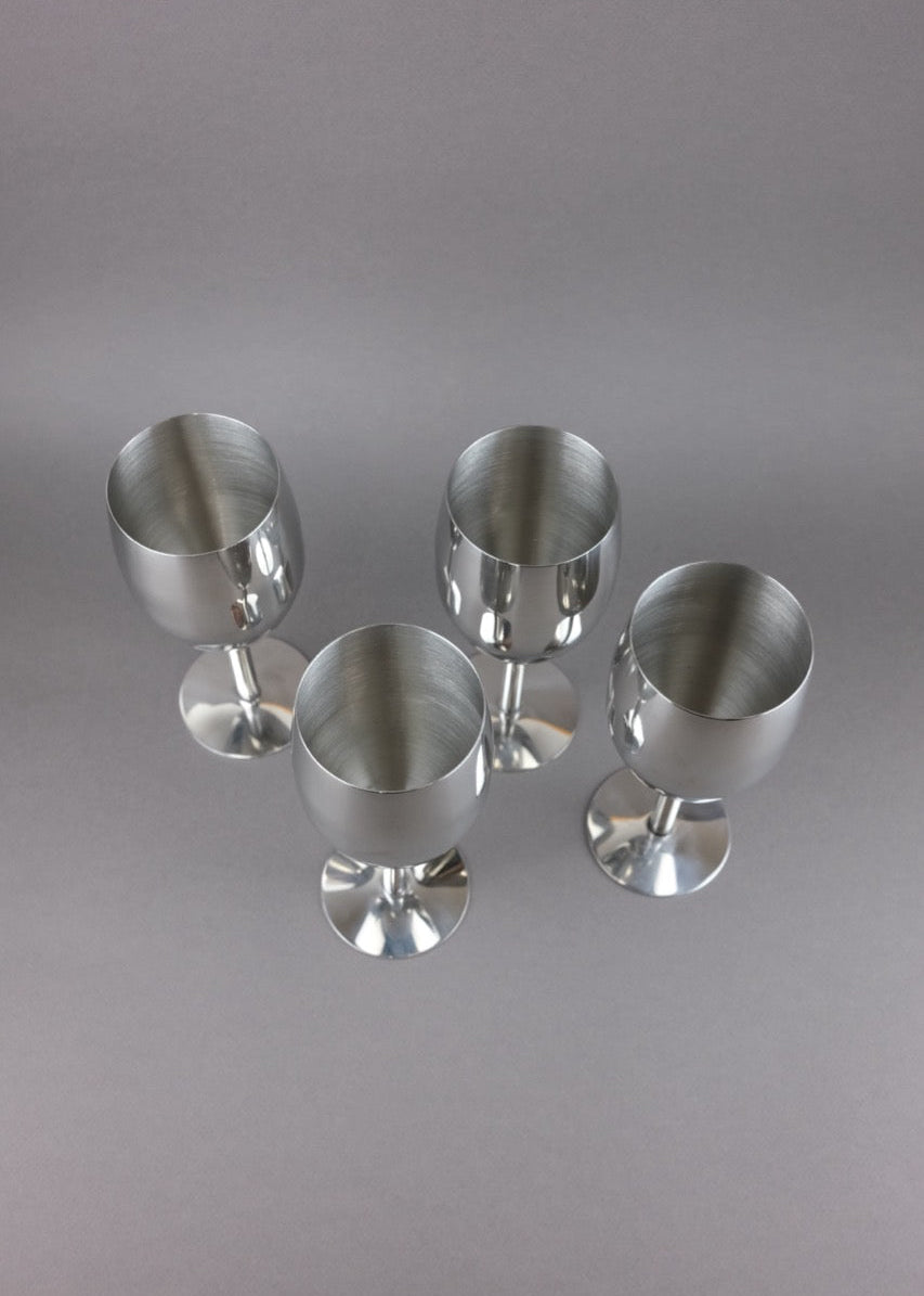 set de 4 verres à vin chromés