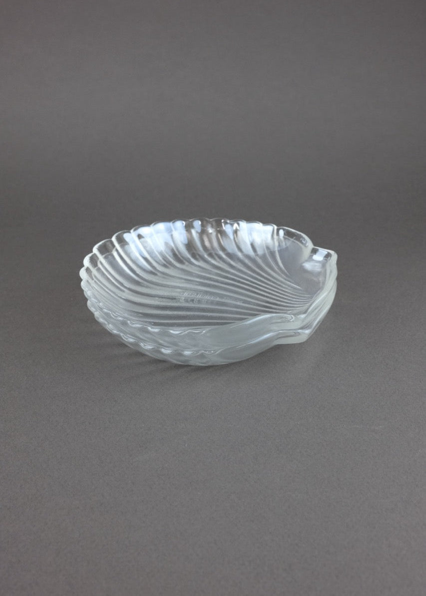 duo de petites assiettes coquillage Arcopal