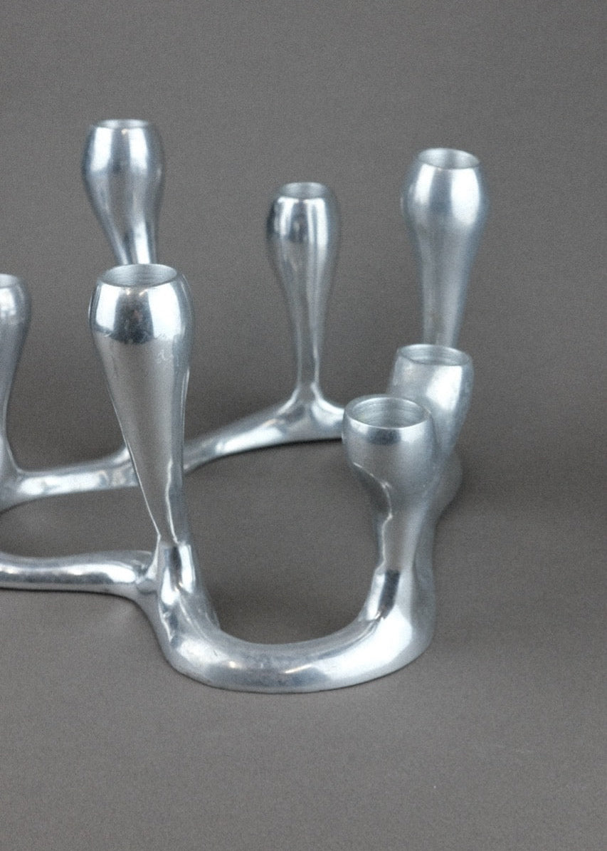 chandelier sculptural en aluminium