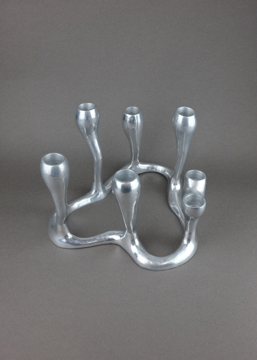 chandelier sculptural en aluminium