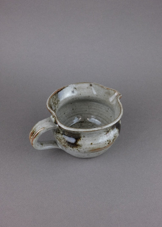 petit pichet en grès signé Thierry & Chantal Robert