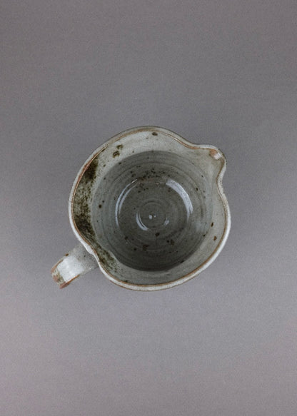 petit pichet en grès signé Thierry & Chantal Robert