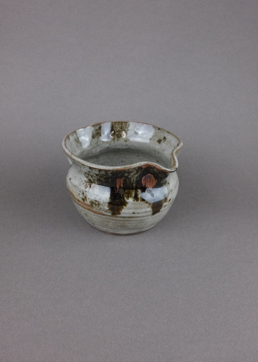 petit pichet en grès signé Thierry & Chantal Robert