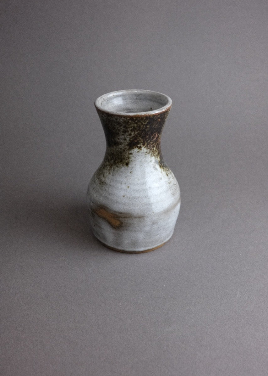 vase en grès émaillé signé