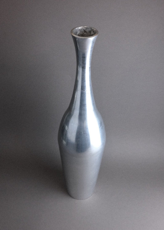 vase en fonte d’aluminium – Années 1970