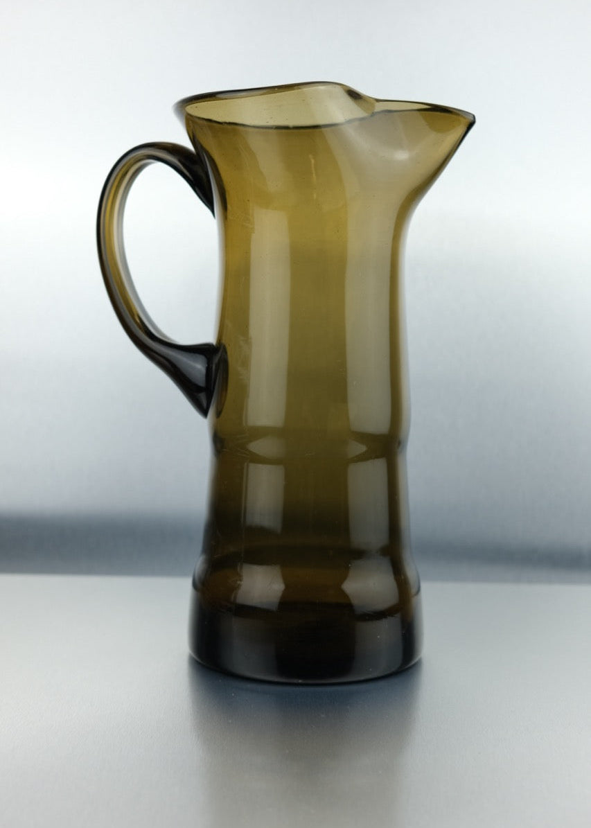carafe en verre fumé années 70