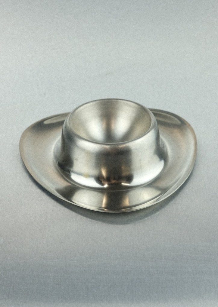 duo de coquetiers design en métal forme organique