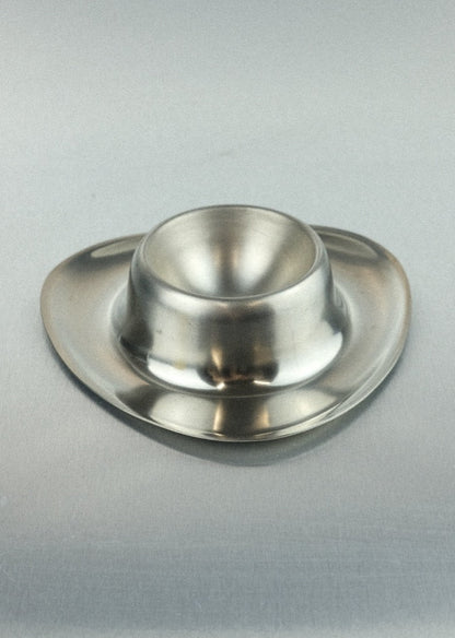 duo de coquetiers design en métal forme organique