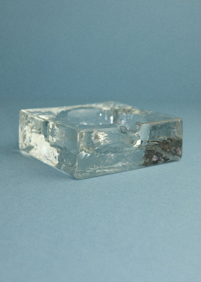 cendrier en verre massif