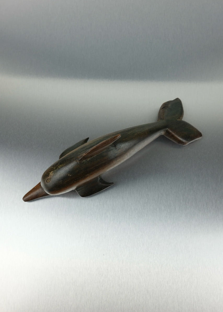 sculpture dauphin en bois